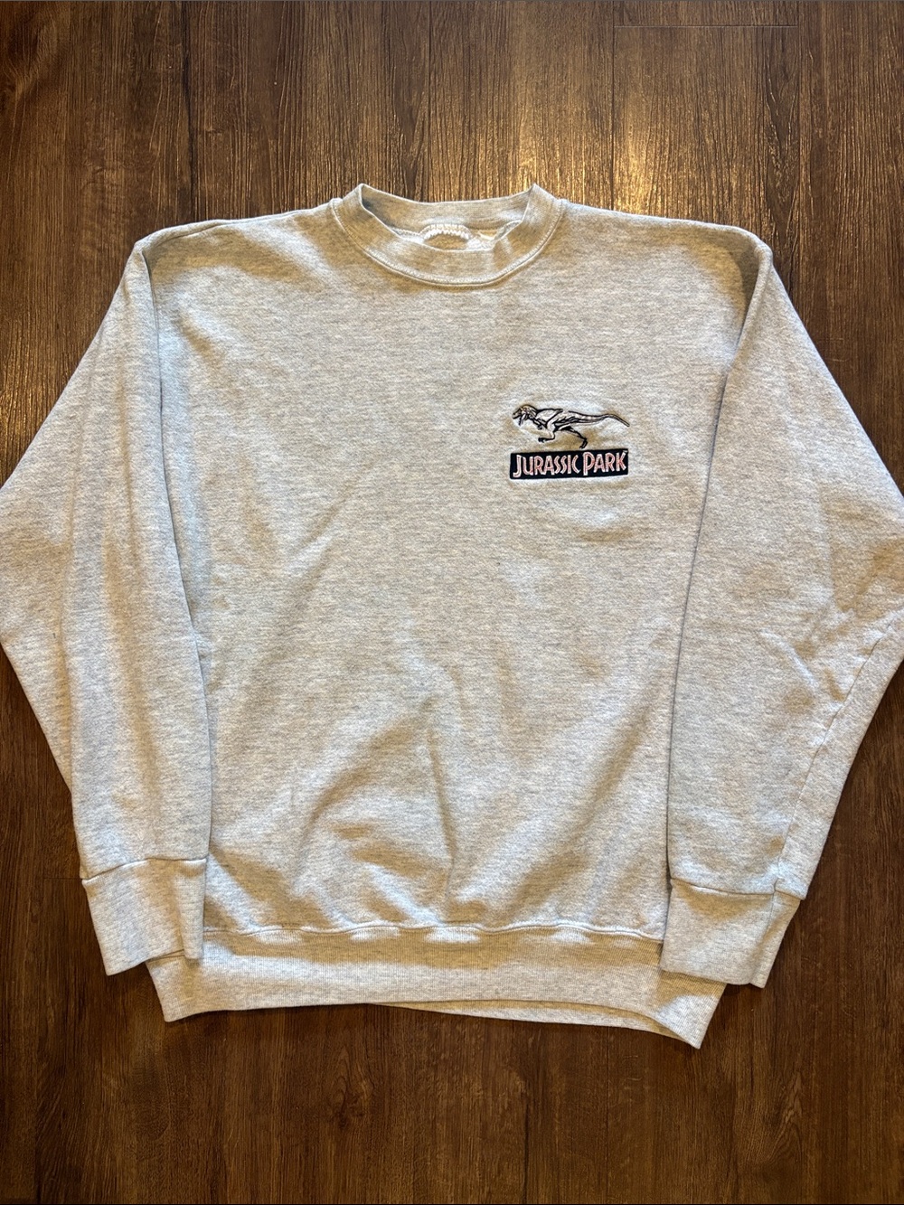 Vintage tultex men’s medium Jurassic Park crewneck sweater